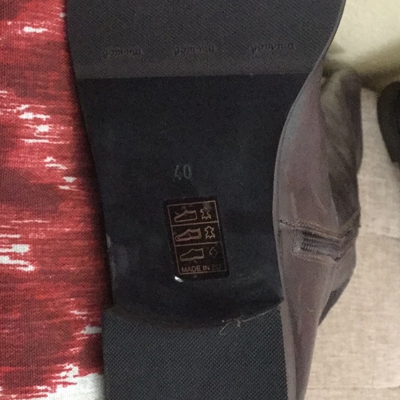 Over the knee custom leather boots - Picture 3 of 3